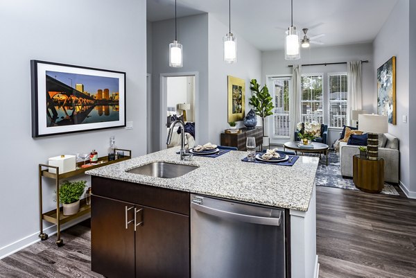 kitchen at Everleigh Short Pump Apartments