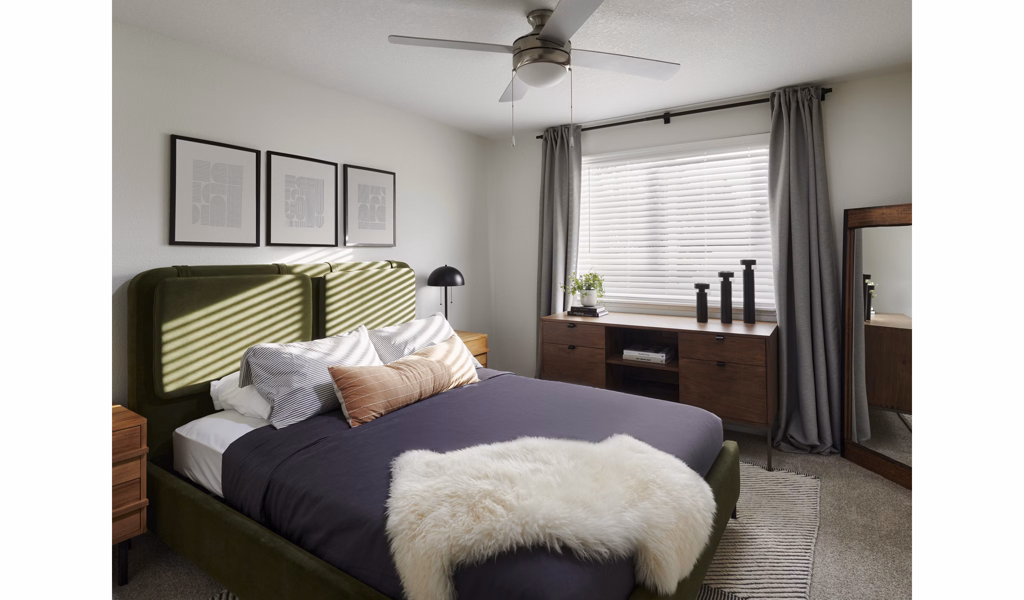 Cedar House Apartments: Contemporary architecture at luxury apartments in Portland