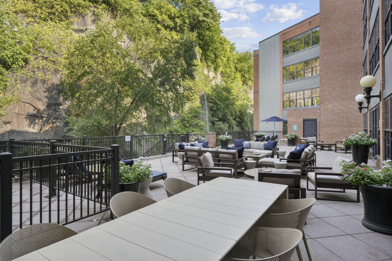 The Cliffs Lofts 13 of 26