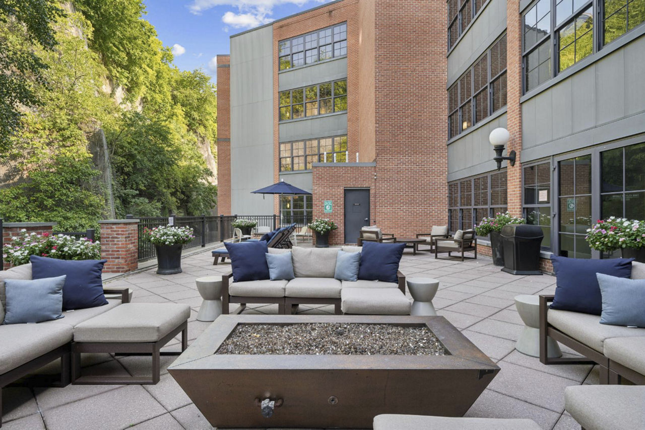 The Cliffs Lofts 14 of 26