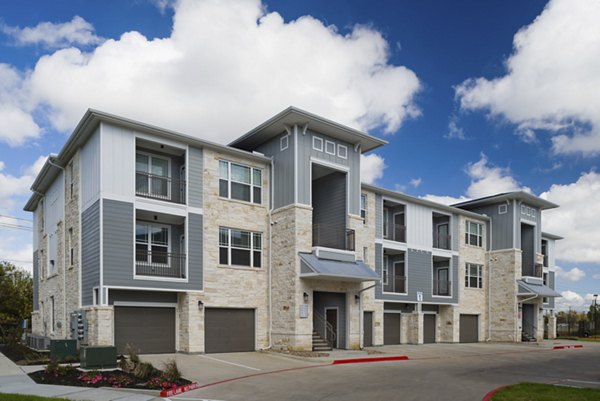 Sapphire Bay Apartments: Luxurious waterfront apartments in a serene coastal setting
