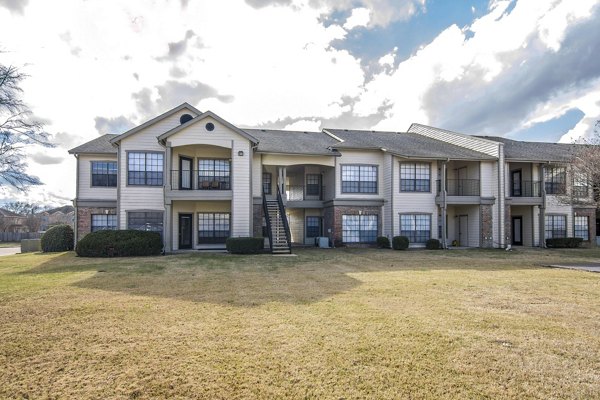 exterior at The Ridge Apartments