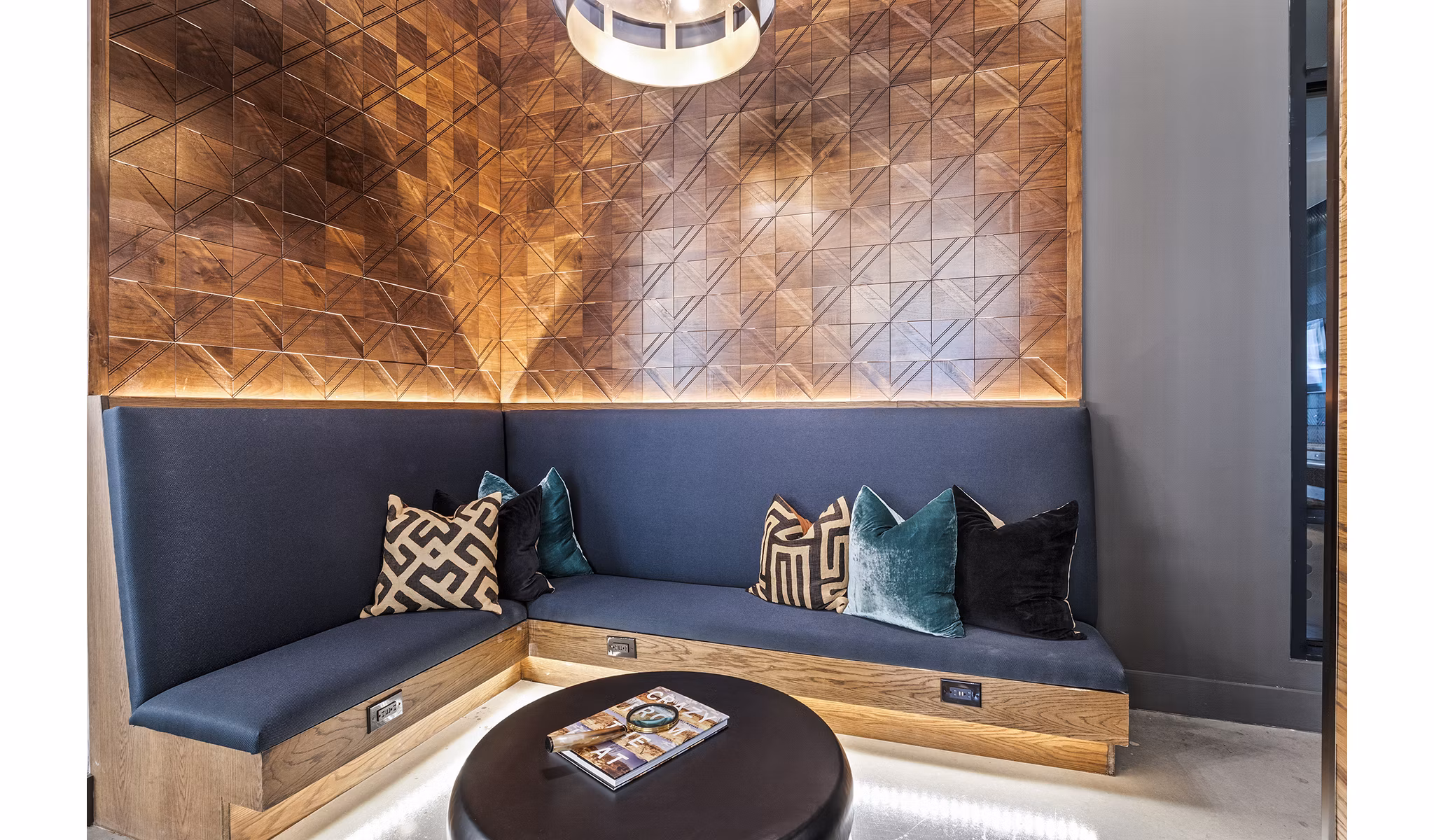 Lobby area featuring modern seating and decor at Elan Addison Grove Apartments, luxury community