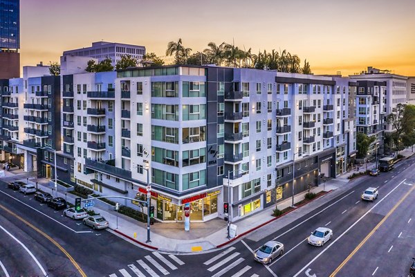 Be DTLA Apartments: Contemporary luxury apartment building in downtown Los Angeles