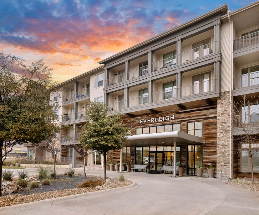 exterior at Everleigh Lakeline Apartments