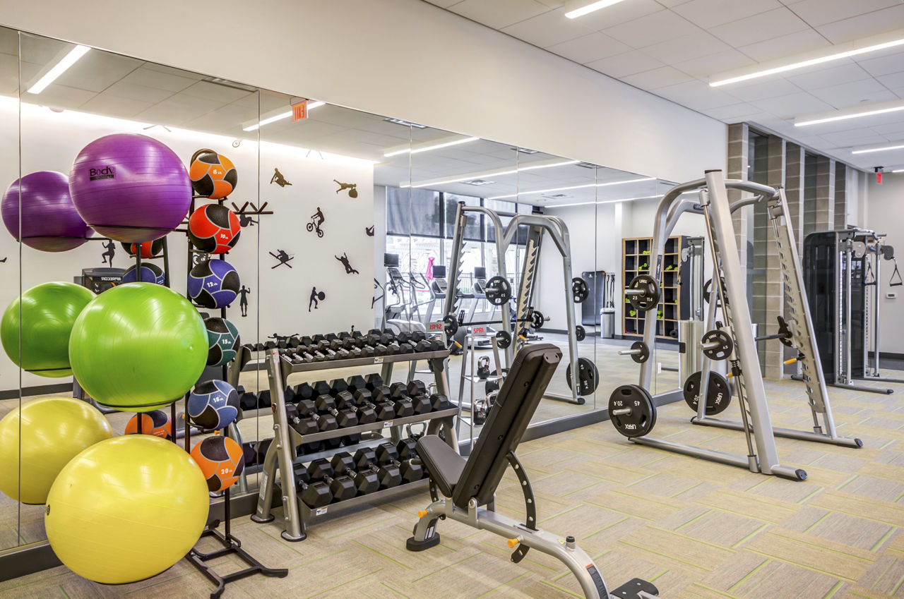 Gym at Loren (2 of 2)