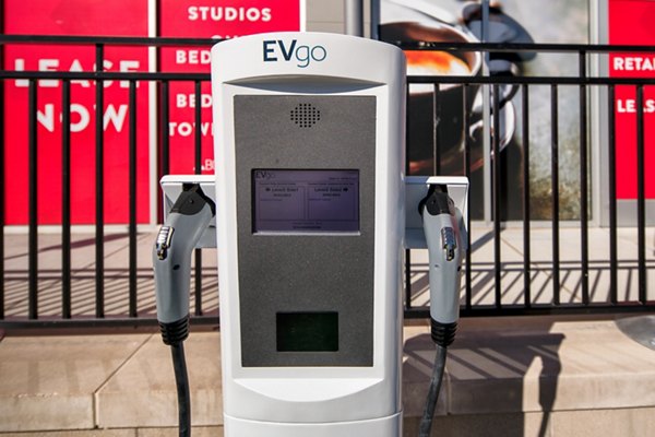 Convenient car care station at Loren Apartments, offering easy vehicle maintenance for residents