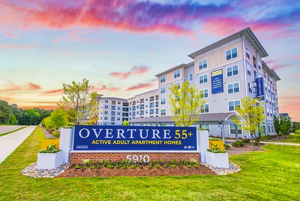 Overture Chapel Hill: Luxury view of senior apartments in Chapel Hill