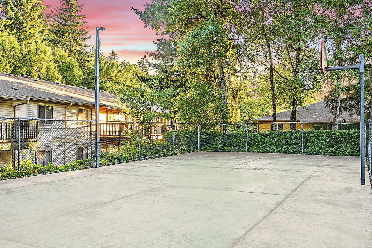 Kendall Ridge Bellevue Wa 5 of 12