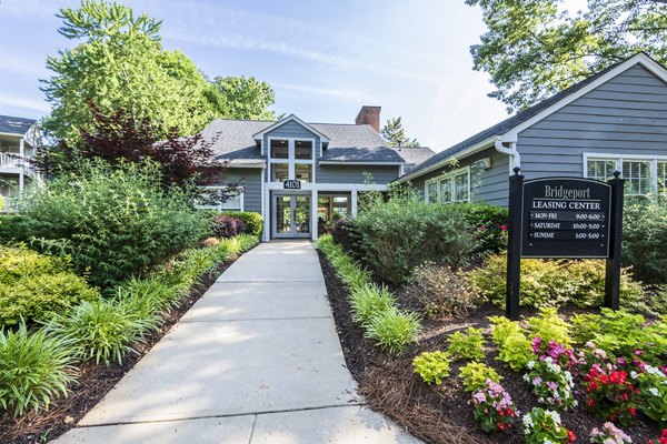 clubhouse at Bridgeport Apartments     