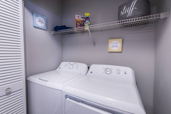 laundry room at Bridgeport Apartments                          