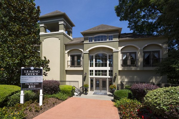Avana Cumberland: Elegant of luxury apartments in lively Smyrna, GA