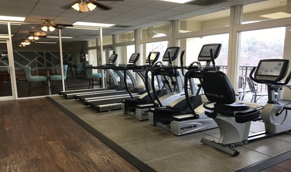 fitness center at Avana Cumberland Apartments