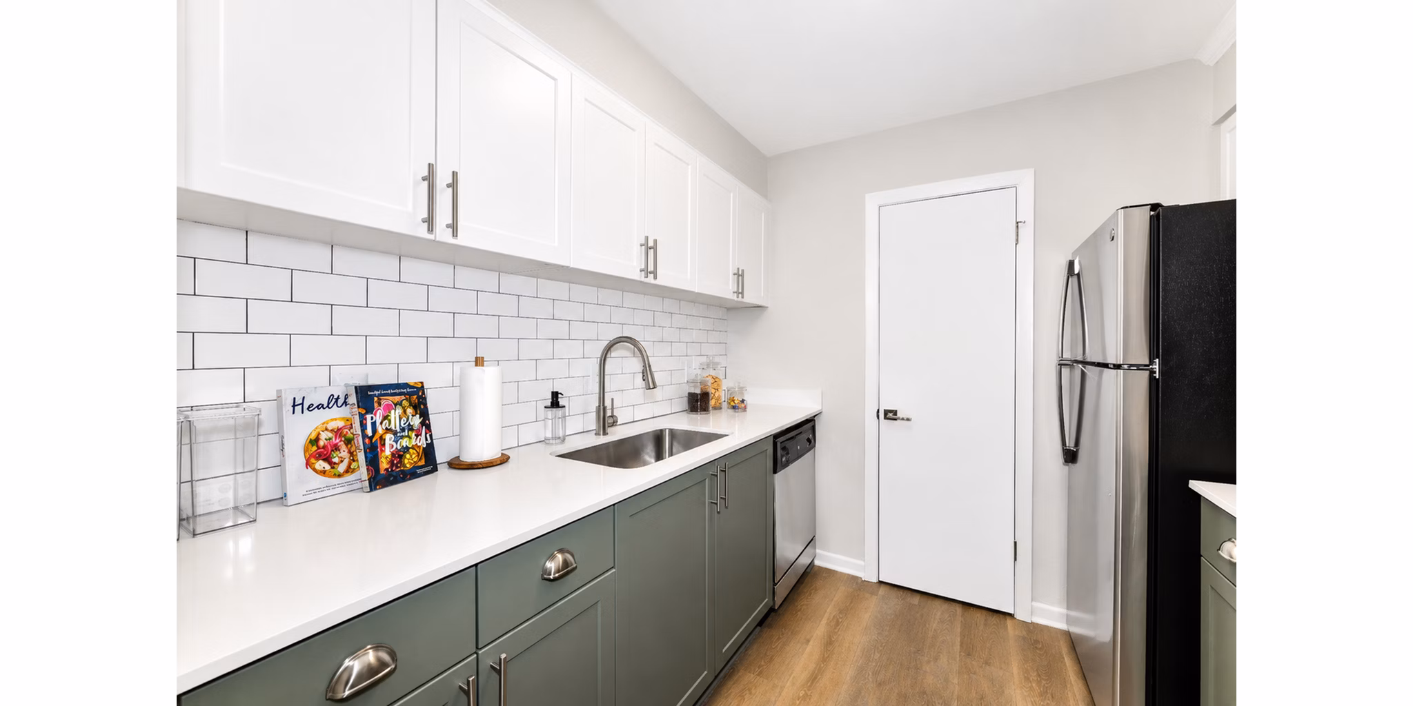 kitchen at Avana Cumberland Apartments 