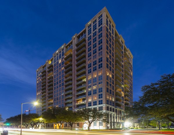 The Museum Tower Apartments: Sleek modern high-rise apartments in the city center