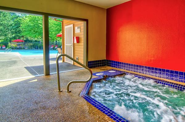 hot tub/jacuzzi at Alvista 23 Apartments