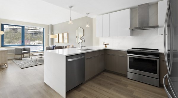 kitchen at Hamilton Cove Apartments