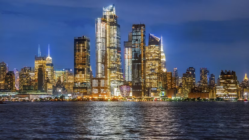 view at Hamilton Cove Apartments