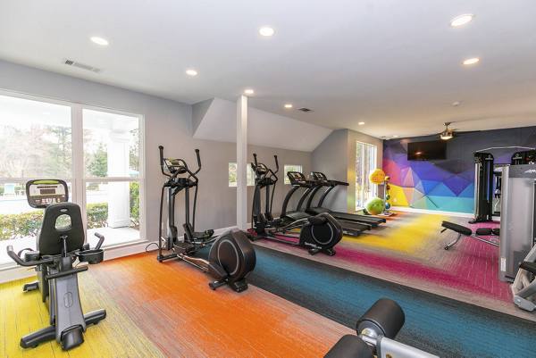 fitness center at Peaks Landing Apartments