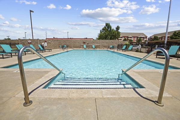 pool at Capitol on 28th Apartments