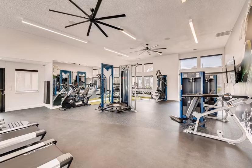 fitness center at Park at Canyon Ridge Apartments 