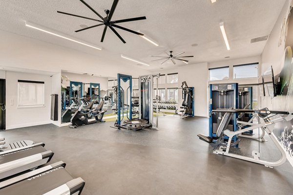 fitness center at Park at Canyon Ridge Apartments 