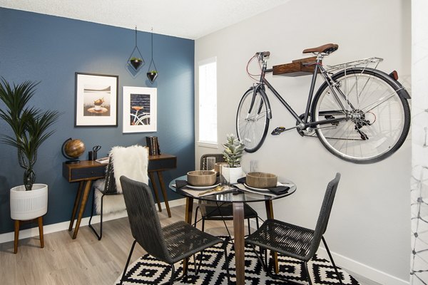 living room at Park at Canyon Ridge Apartments