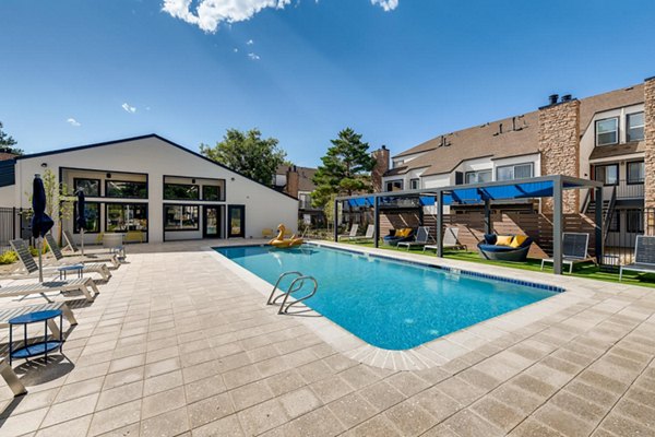 pool at Park at Canyon Ridge Apartments