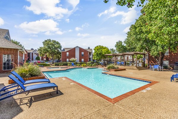 pool at Townlake of Coppell Apartments
