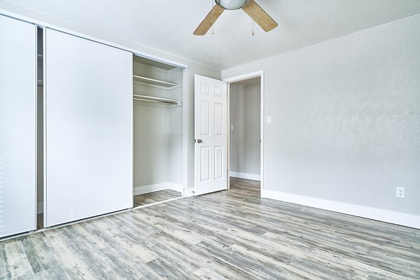 bedroom at Cambridge Place Apartments