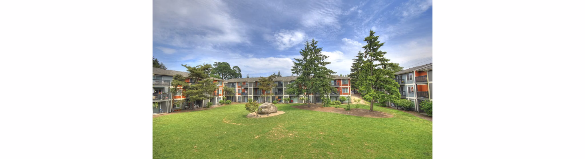 The Woodmark Apartments: Elegant of luxury apartments in urban setting