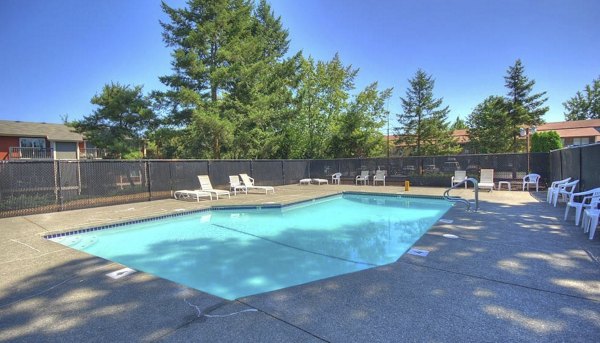 pool at The Woodmark Apartments