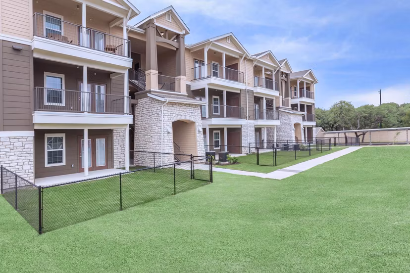 Vantage at Boerne: Luxury apartments with stunning architecture in Boerne