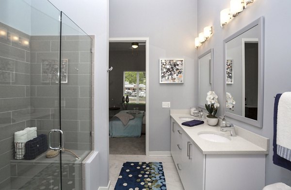 Modern bathroom featuring sleek fixtures at Aston City Springs Apartments luxury residences