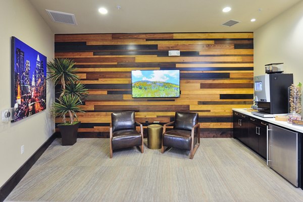 Clubhouse with stylish furnishings and entertainment areas at 422 at the Lake Apartments