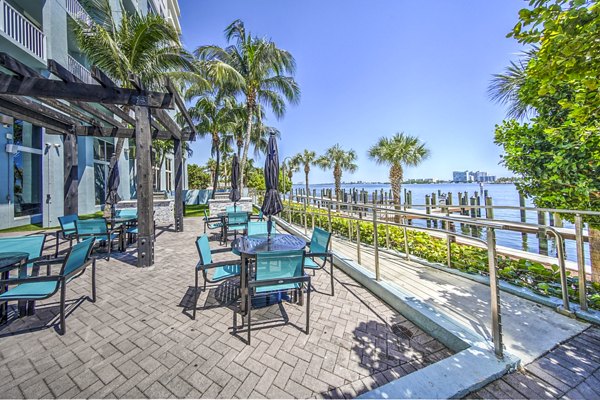 grill area/patio at Navette on the Bay Apartments