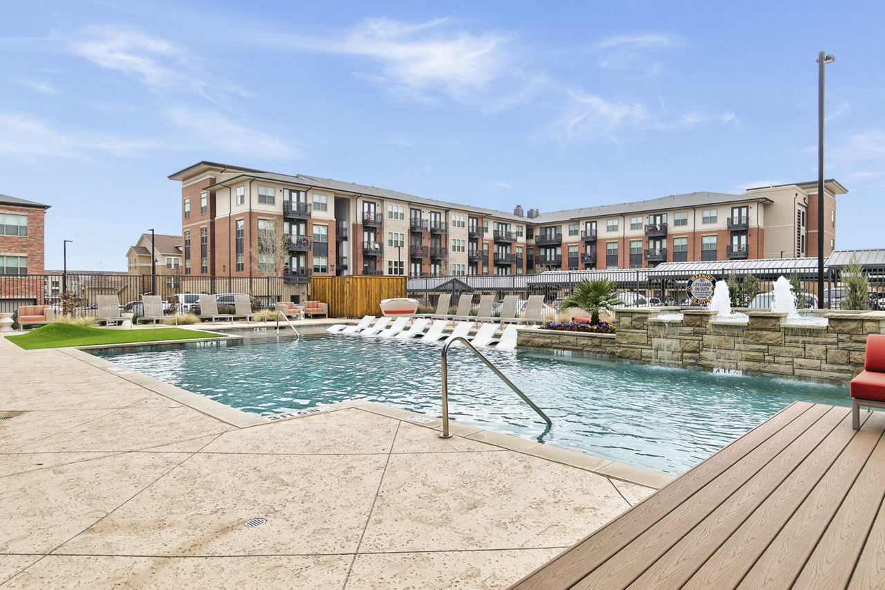 Eastbank Riverwalk is a similar property to Eleven11 Lexington at Flower Mound located in Flower Mound