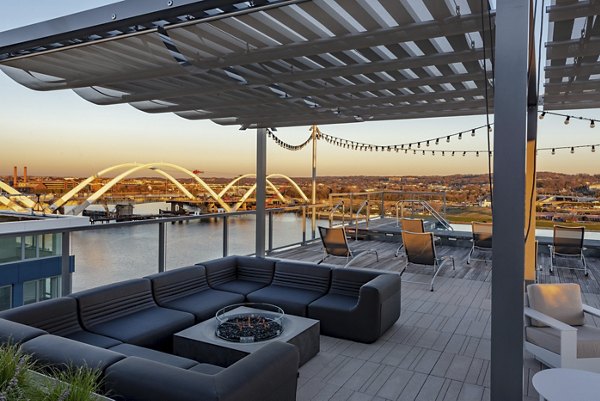 Buzzard Pointe: Waterfront luxury apartments with stunning design in Washington, DC