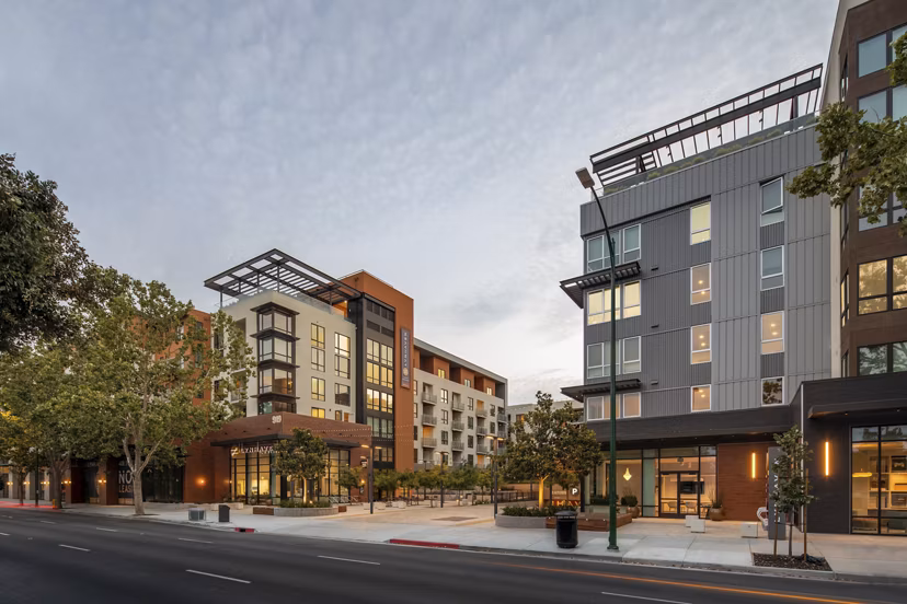 Lynhaven Apartments: Elegant of luxury apartments in the heart of the city