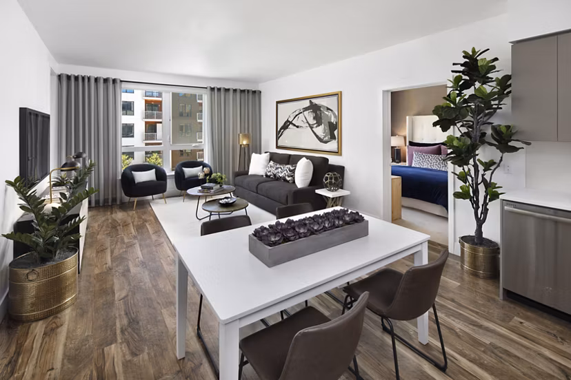 Dining room with modern decor and natural lighting at Lynhaven Apartments