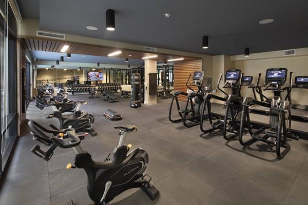 fitness center at Lynhaven Apartments