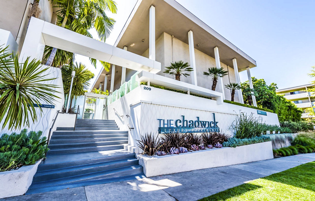 The Chadwick Los Angeles Ca 2 of 12