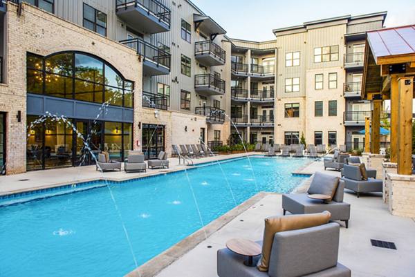 pool at One Riverside Apartments