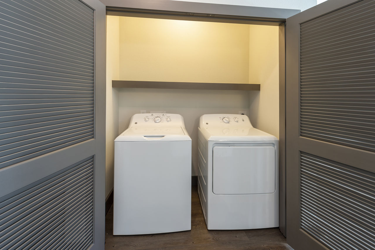 Laundry room at 22Hundred (1 of 2)