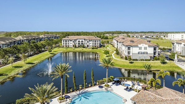 Venetian Isle Apartments: Elegant waterfront apartment in sunny Orlando