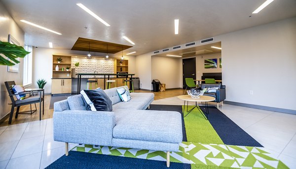 clubhouse/lobby at Metro at Fireclay Apartments