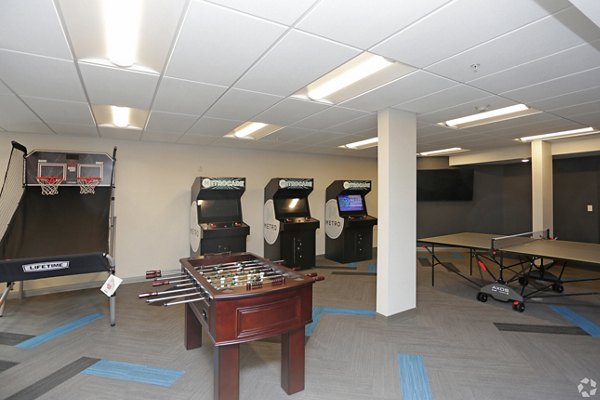 game room at Metro at Fireclay Apartments