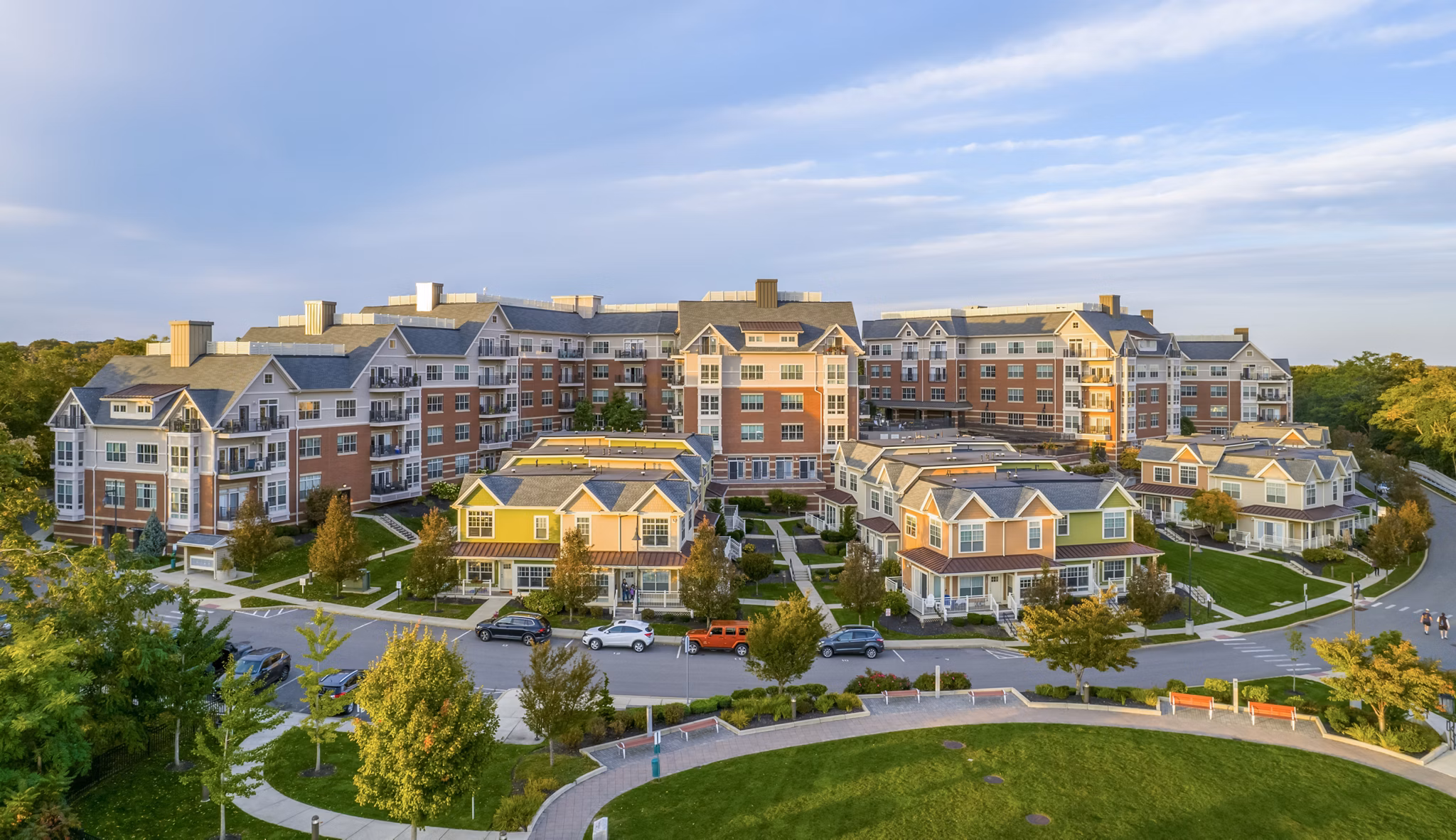 View from luxury Arlington 360 Apartments: Scenic landscape with vibrant greenery surrounding the modern complex