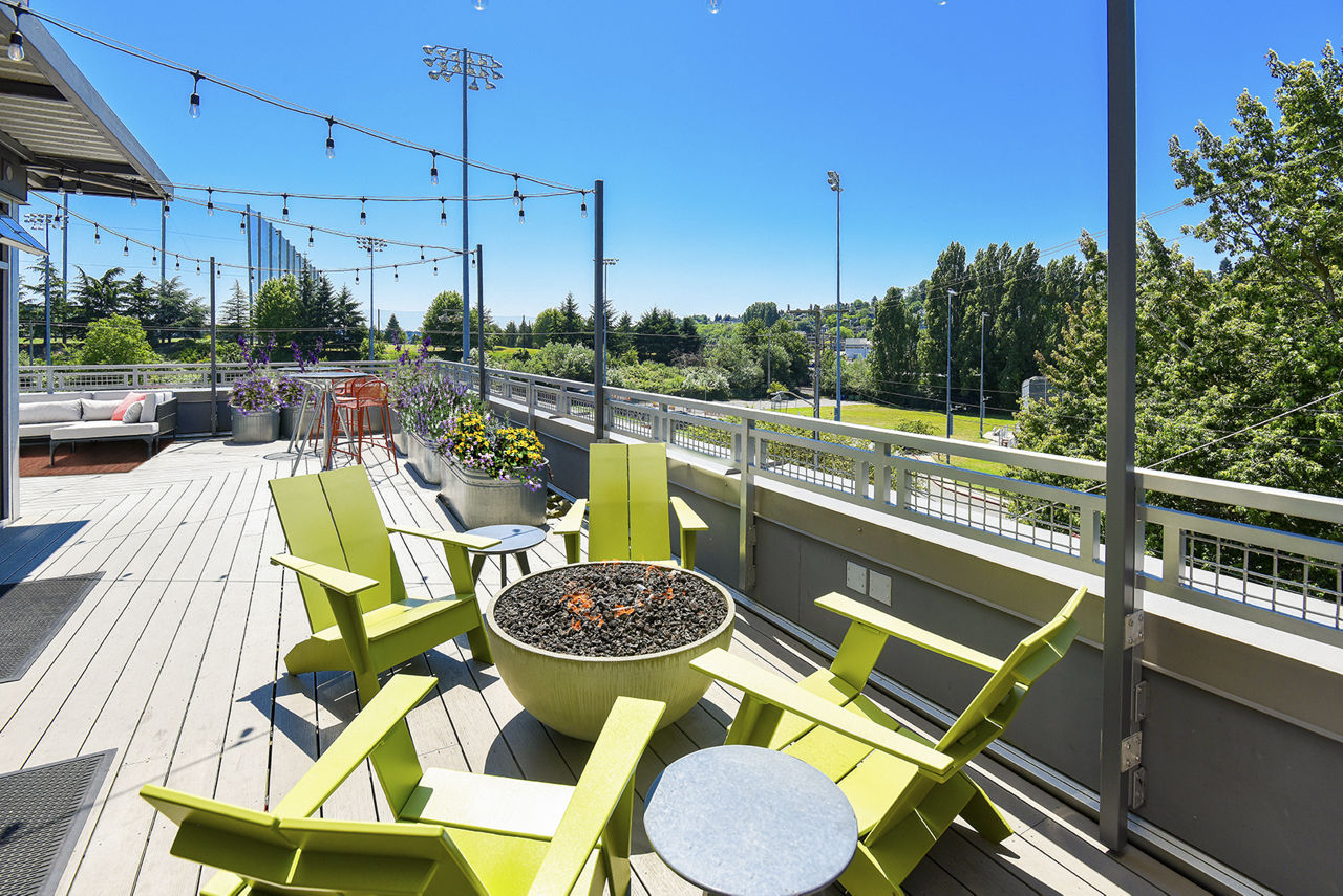 Roof deck at Slate (3 of 3)