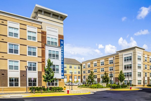 The Jameson at Kincora: Elegant building of luxury apartments in vibrant Kincora neighborhood